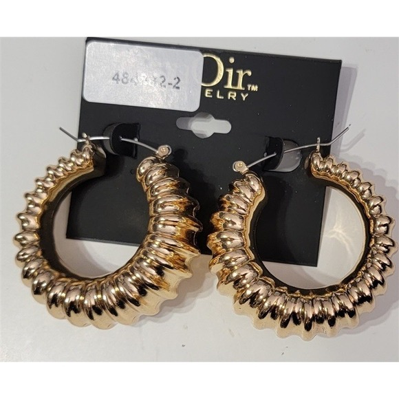 noir kei ninomiya Jewelry - NWT nOir LG Ribbed Round Hoop Earrings 113357